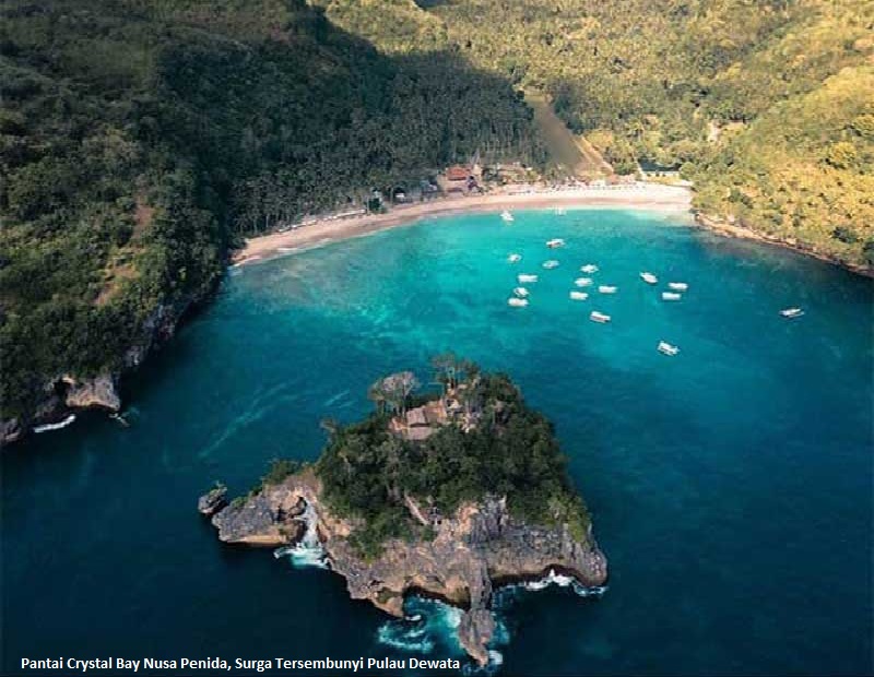 Pantai Crystal Bay